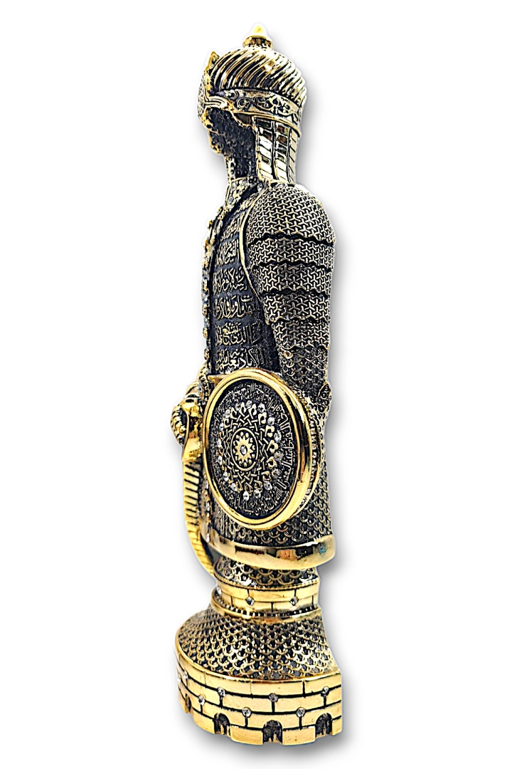 #971 - ZIRH Tuğra Miğferli Gold Renk Ayetel Kürsi İşlemeli