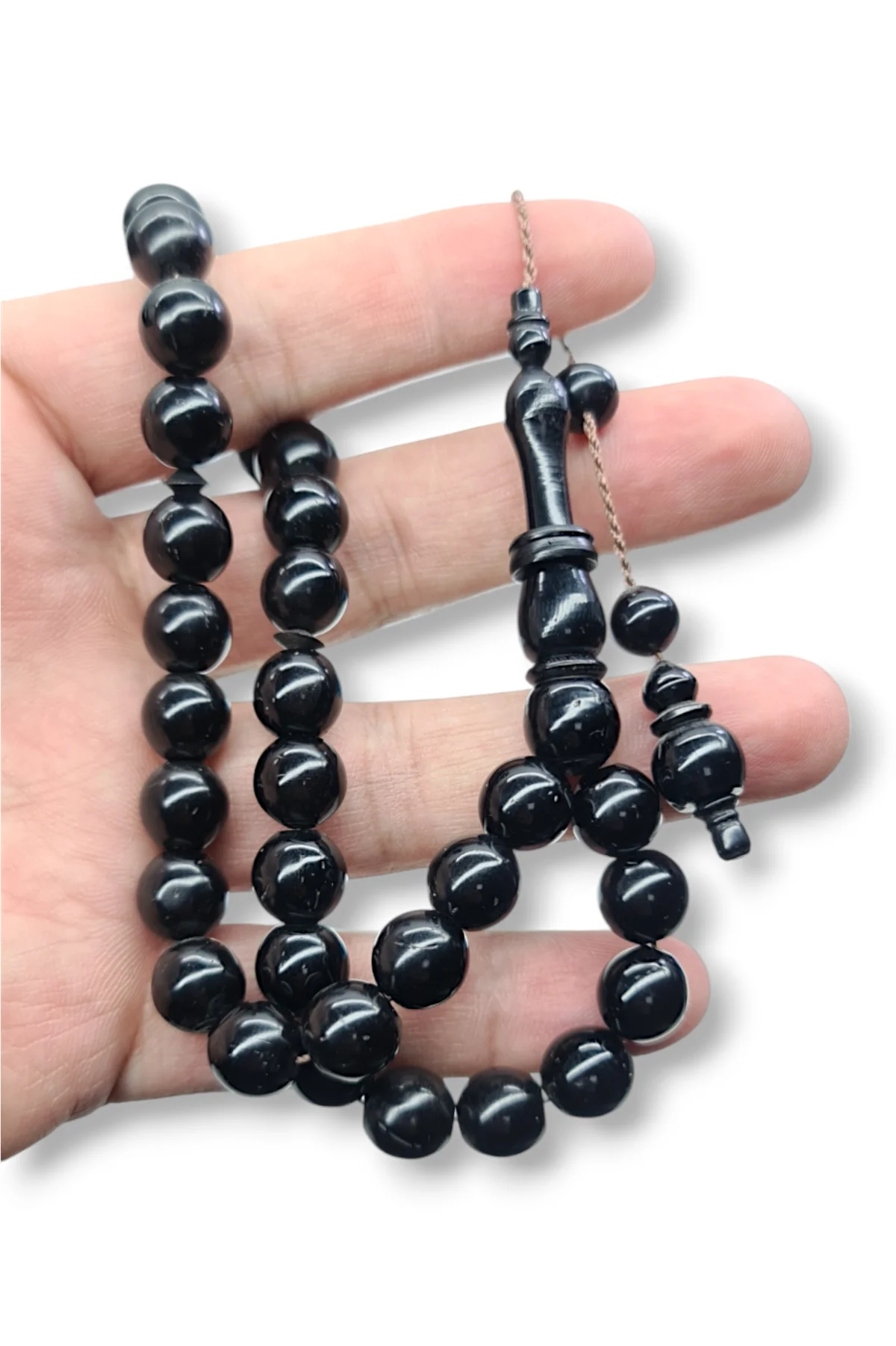 #842 - 10 mm Ölçülerinde Siyah Kuka Tesbih - Küre Kesim 33lü Tasarım